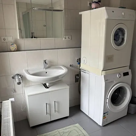 Marienhof Erdgeschoss 아파트 Seelbach (Rhein-Lahn)